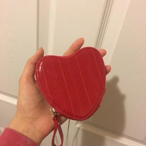 Urban outfitters heart purse